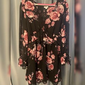 Stylish feminine long sleeve dress